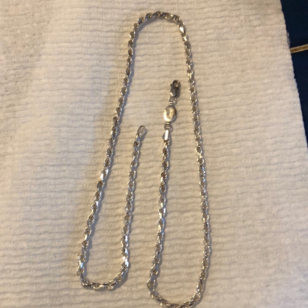 20 inch 925 diamond cut rope chain.